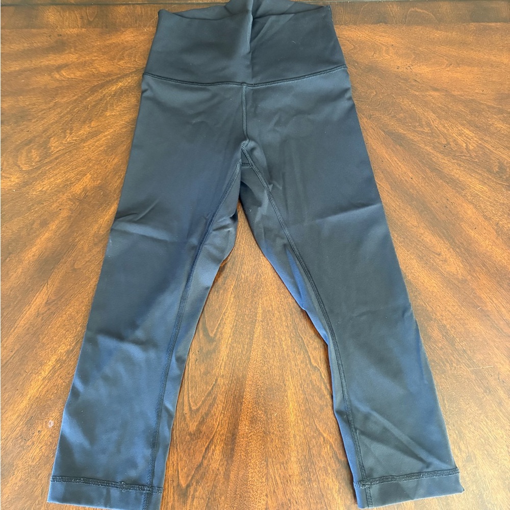 Black Lululemon leggings